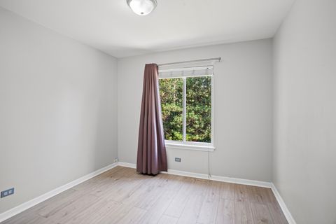 Tiny photo for 128 Sycamore Avenue, Streamwood, IL 60107 (MLS # 12465722)