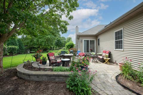 Tiny photo for 298 Quinlan Avenue, DeKalb, IL 60115 (MLS # 12703258)
