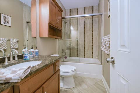 Tiny photo for 298 Quinlan Avenue, DeKalb, IL 60115 (MLS # 12703258)