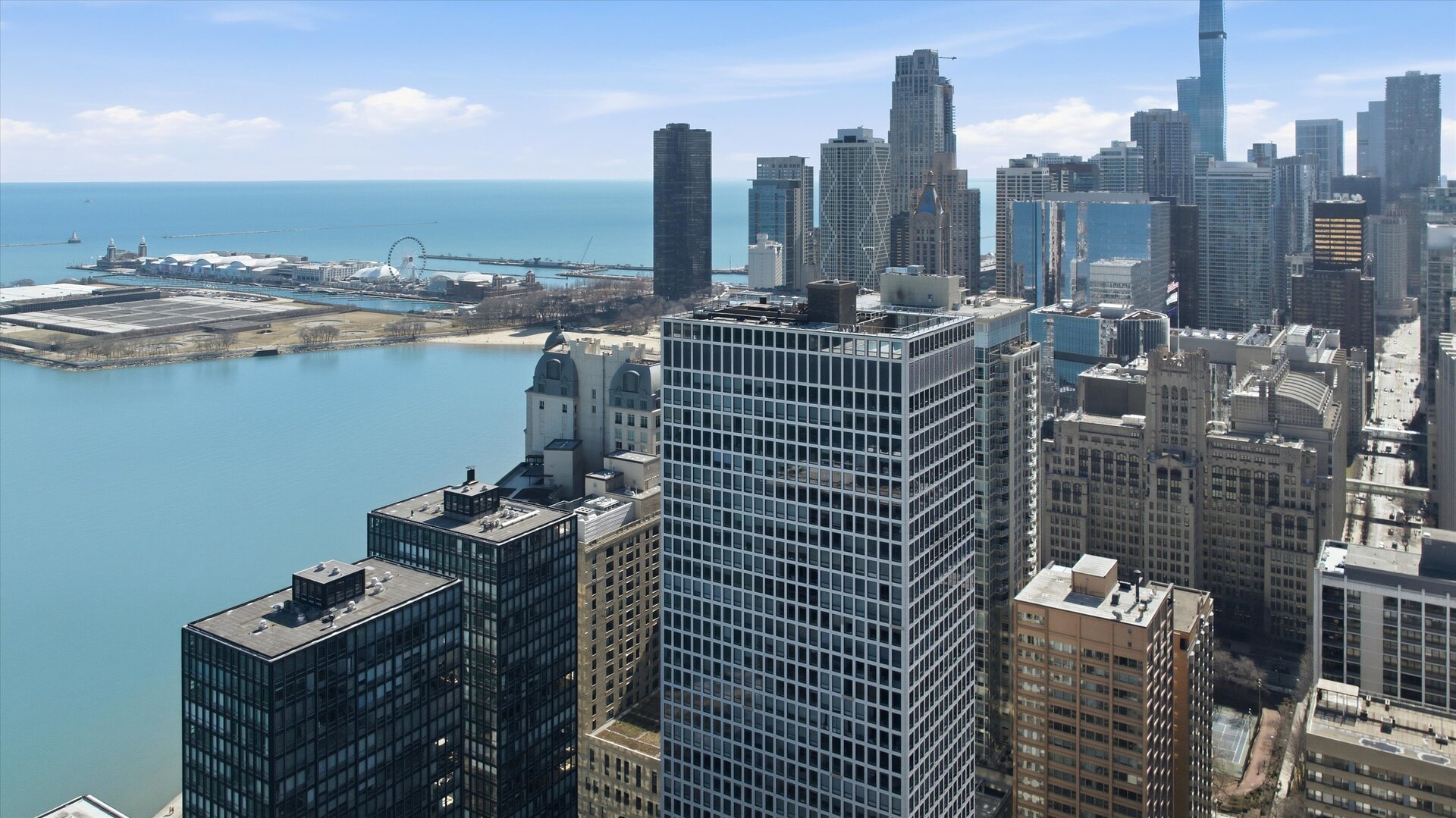 260 E Chestnut Street 2010