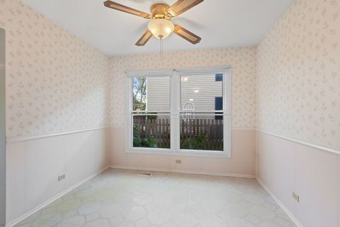 Tiny photo for 1360 Mayfield Lane, Hoffman Estates, IL 60169 (MLS # 12442523)