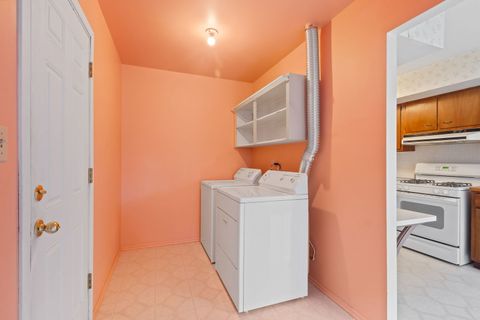 Tiny photo for 1360 Mayfield Lane, Hoffman Estates, IL 60169 (MLS # 12442523)