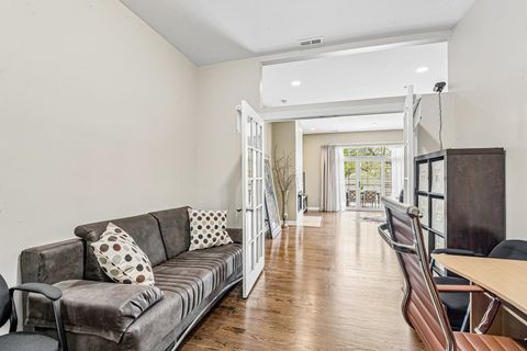 Tiny photo for 5420 N Kedzie Avenue #2A, Chicago, IL 60625 (MLS # 12638462)