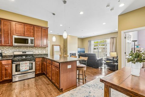 Tiny photo for 5420 N Kedzie Avenue #2A, Chicago, IL 60625 (MLS # 12638462)