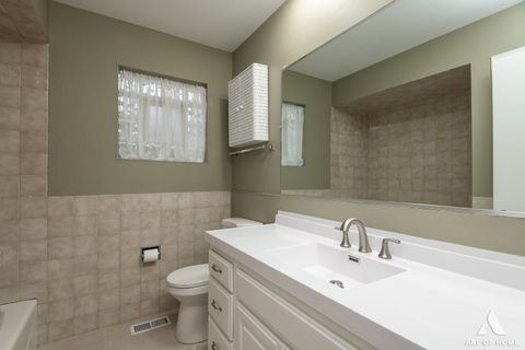 Tiny photo for 4937 N Sayre Avenue, Chicago, IL 60656 (MLS # 12522369)