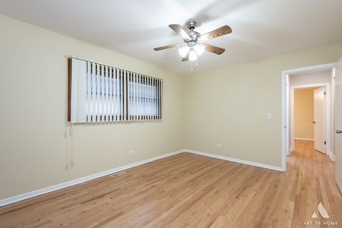 Tiny photo for 4937 N Sayre Avenue, Chicago, IL 60656 (MLS # 12522369)