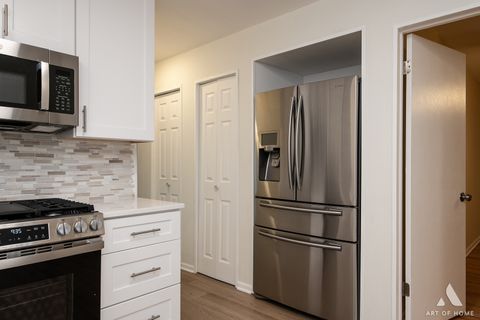 Tiny photo for 4937 N Sayre Avenue, Chicago, IL 60656 (MLS # 12522369)