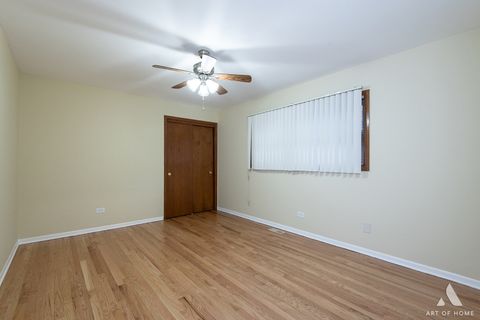 Tiny photo for 4937 N Sayre Avenue, Chicago, IL 60656 (MLS # 12522369)