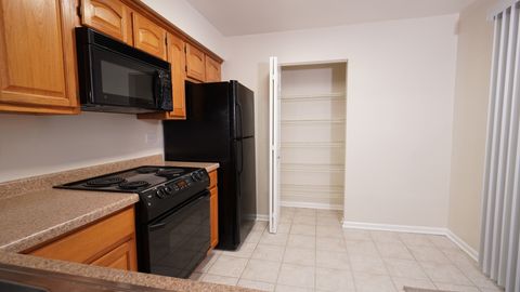 Tiny photo for 123 Willow Brook Court #3, Schaumburg, IL 60195 (MLS # 12527978)