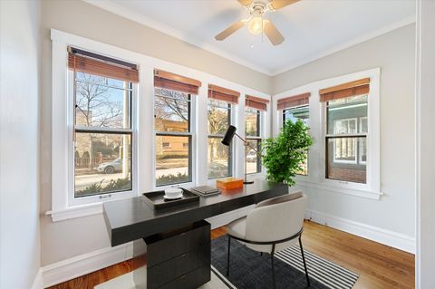 Tiny photo for 1010 S OAK PARK Avenue, Oak Park, IL 60304 (MLS # 12542448)