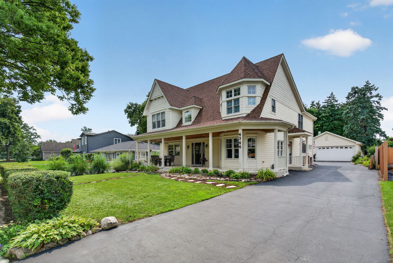 4344 Elm Street
