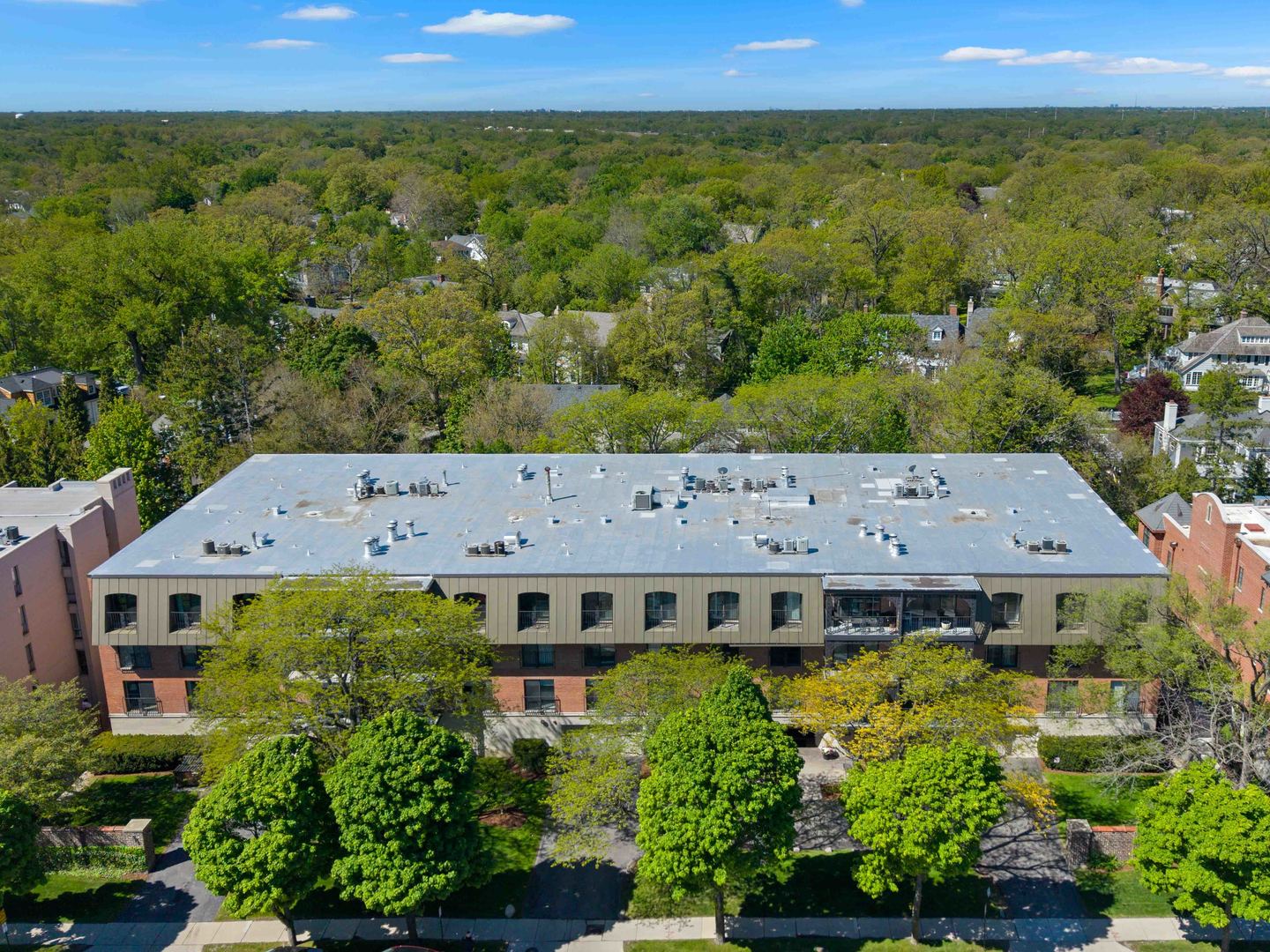 680 Green Bay Road 306