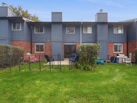 Tiny photo for 1251 Croydon Court, Wheaton, IL 60189 (MLS # 12781853)