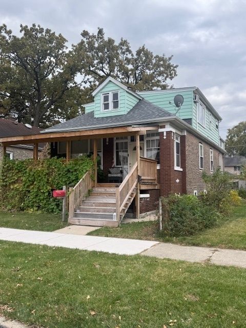 5520 S New England Avenue Chicago IL 60638