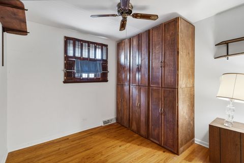 Tiny photo for 16440 Craig Drive, Oak Forest, IL 60452 (MLS # 12626175)