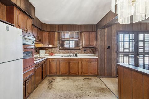 Tiny photo for 16440 Craig Drive, Oak Forest, IL 60452 (MLS # 12626175)