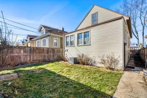 Tiny photo for 5635 W Patterson Avenue, Chicago, IL 60634 (MLS # 12633921)