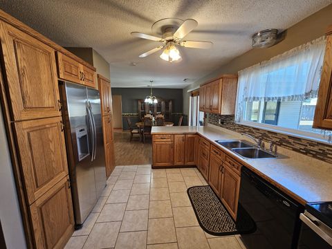 Tiny photo for 4304 Sassafras Lane, Mt Vernon, IL 62864 (MLS # 12553800)