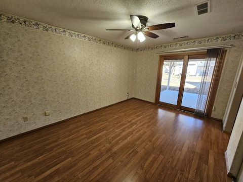 Tiny photo for 4304 Sassafras Lane, Mt Vernon, IL 62864 (MLS # 12553800)