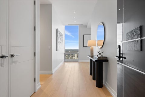 Tiny photo for 14 W Superior Street #5103, Chicago, IL 60654 (MLS # 12783258)