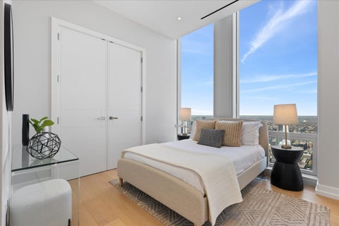 Tiny photo for 14 W Superior Street #5103, Chicago, IL 60654 (MLS # 12783258)