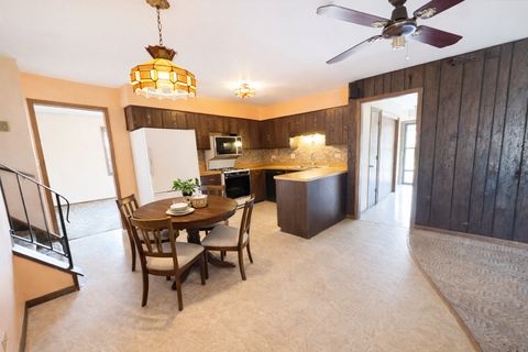 Tiny photo for 8500 170th Place, Tinley Park, IL 60487 (MLS # 12622594)