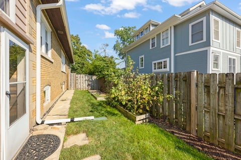 Tiny photo for 1002 N President Street, Wheaton, IL 60187 (MLS # 12746197)
