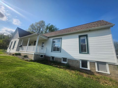 Tiny photo for 601 W Saint Louis Avenue, Pinckneyville, IL 62274 (MLS # 12587120)