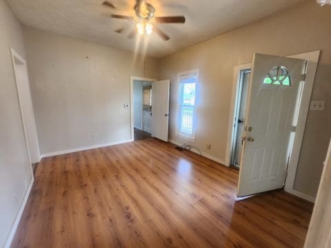 Tiny photo for 601 W Saint Louis Avenue, Pinckneyville, IL 62274 (MLS # 12587120)