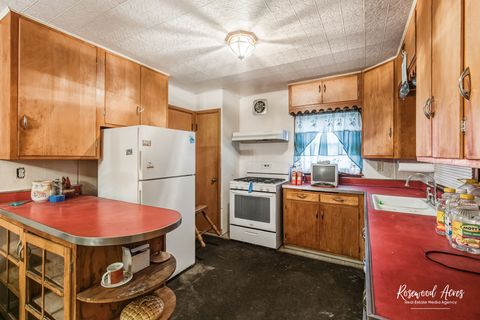 Tiny photo for 1221 E CHESTNUT Street, Kankakee, IL 60901 (MLS # 12546873)