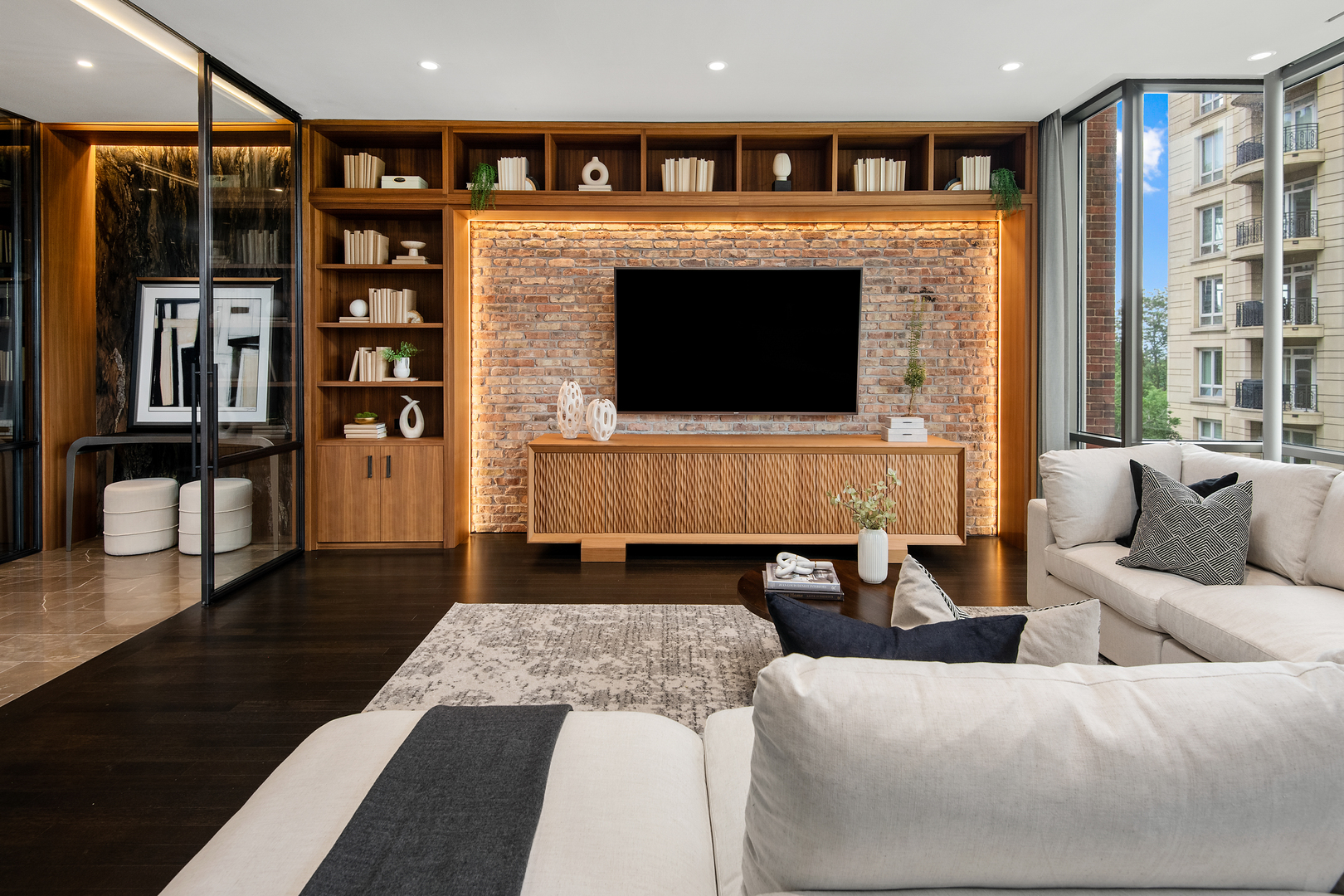 416 W Deming Place 4