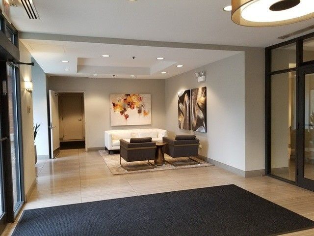 330 N Jefferson Street 507