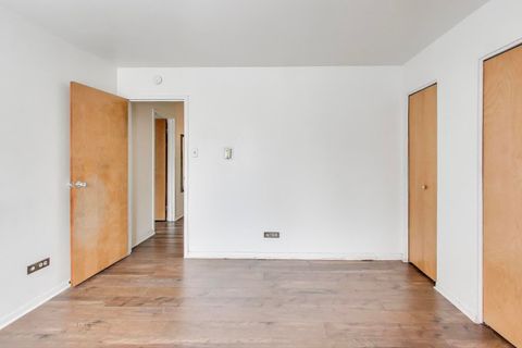 Tiny photo for 931 W Arquilla Drive #113, Glenwood, IL 60425 (MLS # 12592415)