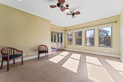 Tiny photo for 5533 LINCOLN Avenue, Morton Grove, IL 60053 (MLS # 12514319)