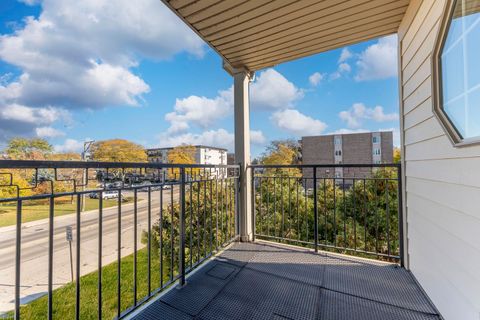 Tiny photo for 5533 LINCOLN Avenue, Morton Grove, IL 60053 (MLS # 12514319)