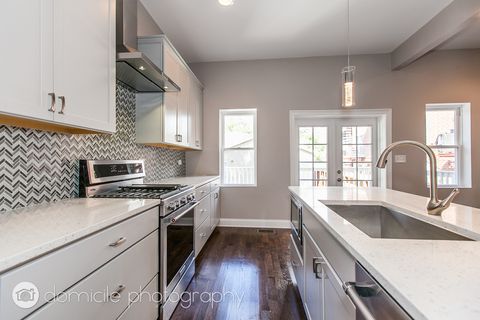 Tiny photo for 806 S Oakley Boulevard, Chicago, IL 60612 (MLS # 12527876)