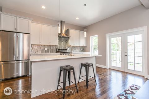 Tiny photo for 806 S Oakley Boulevard, Chicago, IL 60612 (MLS # 12527876)