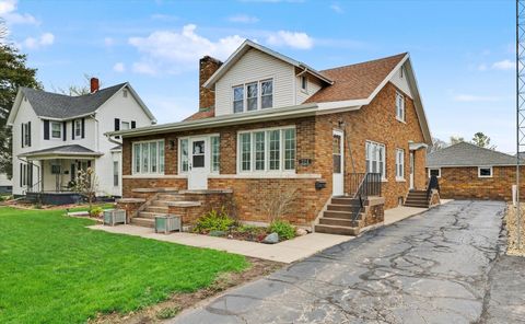 Tiny photo for 324 S Sangamon Avenue, Gibson City, IL 60936 (MLS # 12603229)