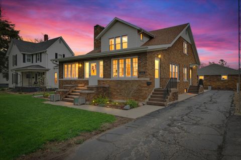 Tiny photo for 324 S Sangamon Avenue, Gibson City, IL 60936 (MLS # 12603229)