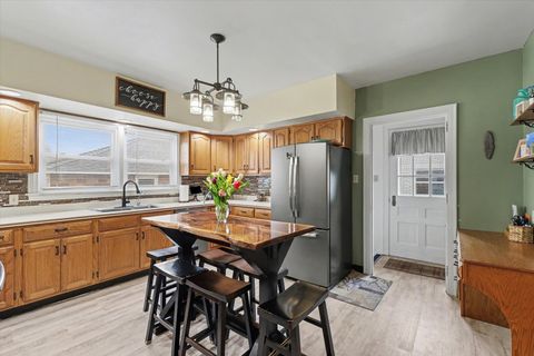 Tiny photo for 324 S Sangamon Avenue, Gibson City, IL 60936 (MLS # 12603229)