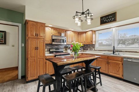 Tiny photo for 324 S Sangamon Avenue, Gibson City, IL 60936 (MLS # 12603229)