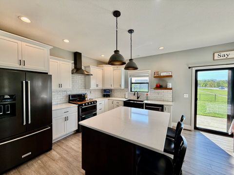 Tiny photo for 1701 Littlefield Lane, Mahomet, IL 61853 (MLS # 12625919)