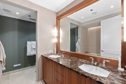 Tiny photo for 159 E WALTON Place #5C, Chicago, IL 60611 (MLS # 12412597)