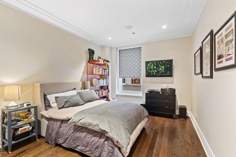 Tiny photo for 159 E WALTON Place #5C, Chicago, IL 60611 (MLS # 12412597)