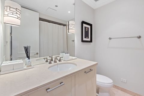 Tiny photo for 159 E WALTON Place #5C, Chicago, IL 60611 (MLS # 12412597)