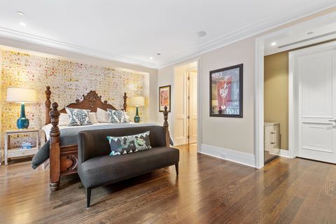 Tiny photo for 159 E WALTON Place #5C, Chicago, IL 60611 (MLS # 12412597)