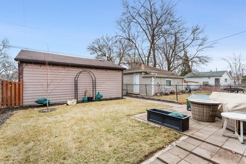 Tiny photo for 3201 Park Avenue, Brookfield, IL 60513 (MLS # 12578027)