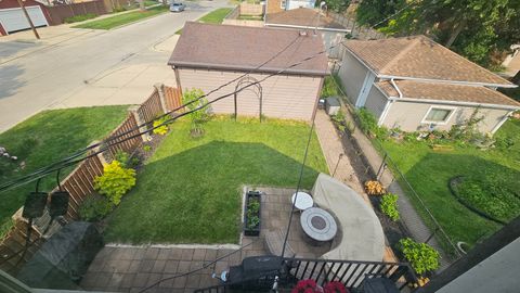 Tiny photo for 3201 Park Avenue, Brookfield, IL 60513 (MLS # 12578027)