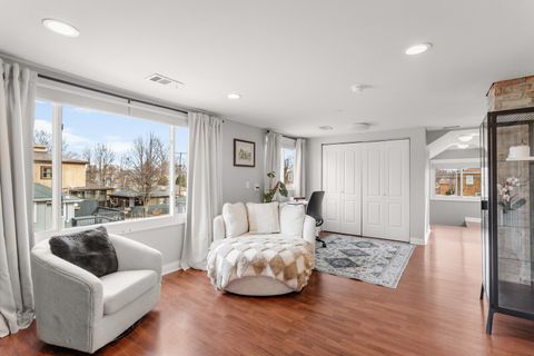 Tiny photo for 3201 Park Avenue, Brookfield, IL 60513 (MLS # 12578027)