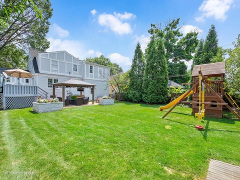Tiny photo for 8 Mohawk Drive, Clarendon Hills, IL 60514 (MLS # 12715216)